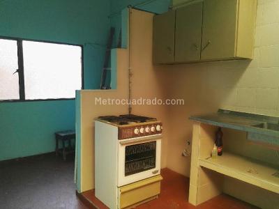 Casa en venta en San Jose De Spring, Bogotá · foto 3 de 10
