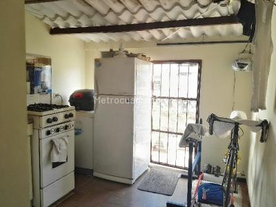 Casa en venta en San Jose De Spring, Bogotá · foto 4 de 10