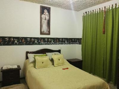 Casa en venta en San Jose De Spring, Bogotá · foto 8 de 10