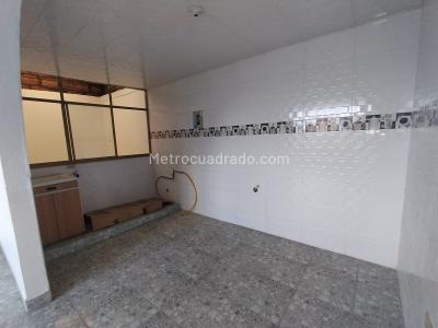 Casa en venta en Villa Amalia, Bogotá · foto 8 de 20