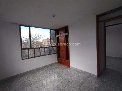 Casa en venta en Villa Amalia, Bogotá · foto 10 de 20
