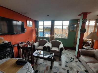 Casa de 5 alcobas en venta en El Porvenir De La Estancia, Bogotá, 300 m² · foto 9 de 20