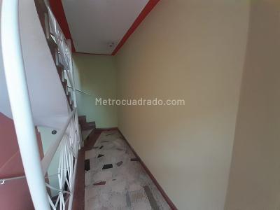 Casa de 5 alcobas en venta en El Porvenir De La Estancia, Bogotá, 300 m² · foto 12 de 20