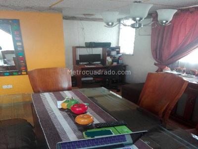 Casa de 5 alcobas en venta en San Bernardino, Soacha, 108 m² · foto 4 de 9