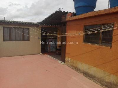 Casa de 5 alcobas en venta en San Bernardino, Soacha, 108 m² · foto 9 de 9