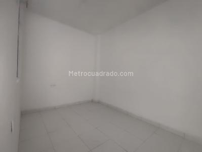 Casa de 5 alcobas en venta en Villa Hermosa, Bogotá, 384 m² · foto 10 de 16