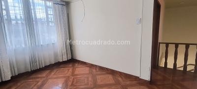 Casa de 5 alcobas en venta en Quiroga Central, Bogotá, 250 m² · foto 7 de 20