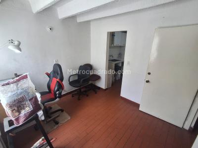 Casa en venta en Las Ferias, Bogotá · foto 8 de 20