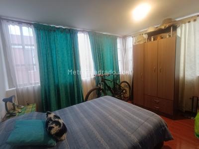 Casa en venta en El Carmen, Bogotá · foto 4 de 12