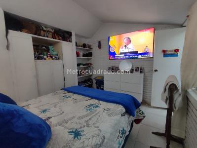 Casa de 5 alcobas en venta en Villa Claudia, Bogotá, 213 m² · foto 9 de 20