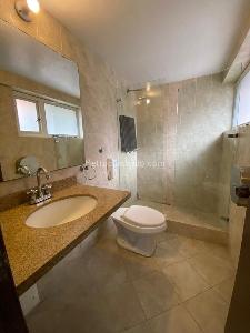 Apartamento de 3 alcobas en arriendo en La Cabrera, Bogotá, 130 m² · foto 8 de 10