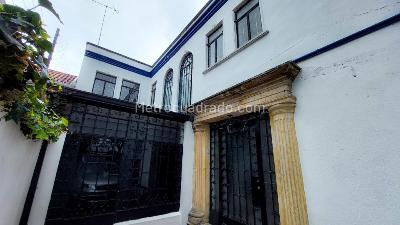 Casa de 5 alcobas en venta en Quinta Camacho, Bogotá, 734 m² · foto 4 de 20