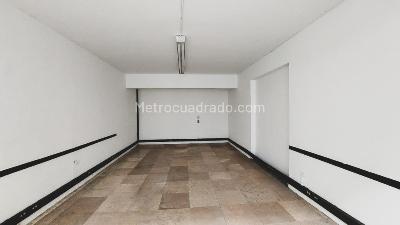 Casa de 5 alcobas en venta en Quinta Camacho, Bogotá, 734 m² · foto 16 de 20
