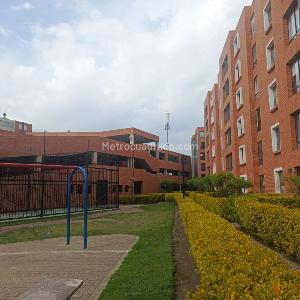 Apartamento de 3 alcobas en venta en Soacha, Soacha, 50 m² · foto 2 de 20