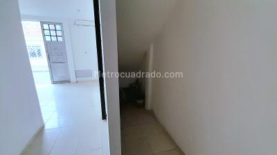 Casa de 5 alcobas en venta en Potreritos, Bogotá, 72 m² · foto 4 de 20