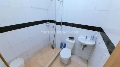 Casa de 5 alcobas en venta en Potreritos, Bogotá, 72 m² · foto 9 de 20