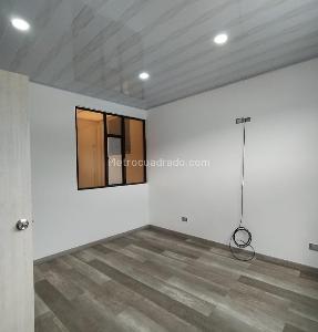 Casa de 5 alcobas en venta en Usminia, Bogotá, 288 m² · foto 10 de 20