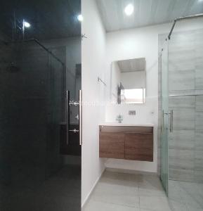 Casa de 5 alcobas en venta en Usminia, Bogotá, 288 m² · foto 7 de 20