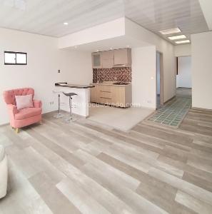 Casa de 5 alcobas en venta en Usminia, Bogotá, 288 m² · foto 8 de 20