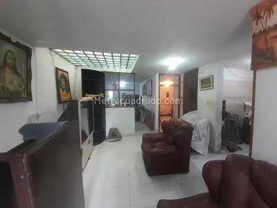 Casa de 5 alcobas en venta en El Portal, Bogotá, 142 m² · foto 3 de 17