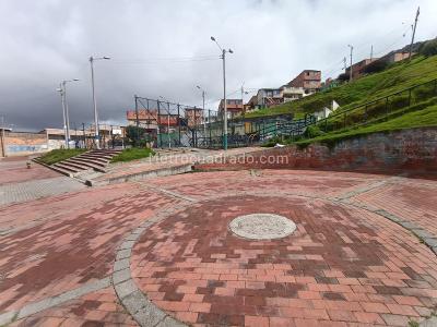 Casa de 5 alcobas en venta en El Tesoro, Bogotá, 72 m² · foto 19 de 20