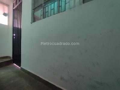 Casa en venta en Villa Hermosa, Bogotá · foto 9 de 10