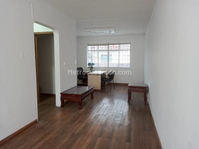 Casa de 5 alcobas en venta en Teusaquillo, Bogotá, 427 m² · foto 10 de 20