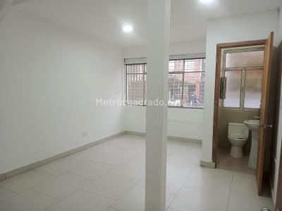 Casa de 5 alcobas en venta en Teusaquillo, Bogotá, 427 m² · foto 12 de 20