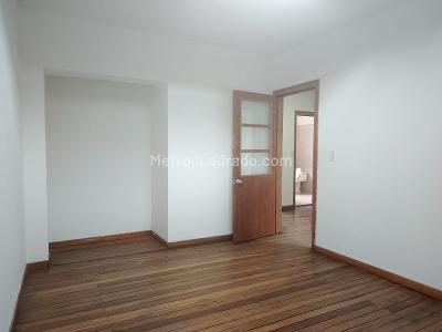 Casa de 5 alcobas en venta en Teusaquillo, Bogotá, 427 m² · foto 17 de 20