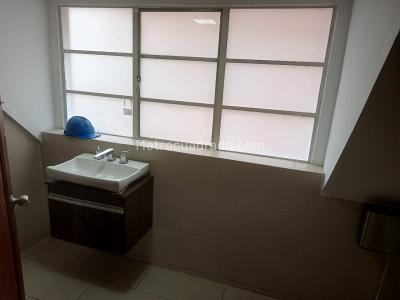 Casa de 5 alcobas en venta en Teusaquillo, Bogotá, 427 m² · foto 5 de 20