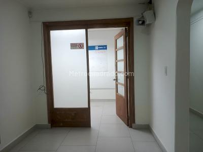 Casa de 5 alcobas en venta en Teusaquillo, Bogotá, 427 m² · foto 8 de 20