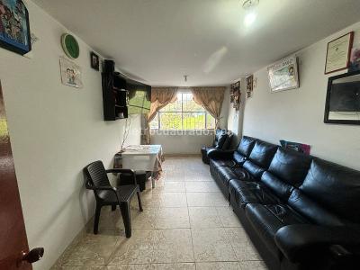 Casa de 5 alcobas en venta en El Recodo Republica De Canada, Bogotá, 241 m² · foto 19 de 20