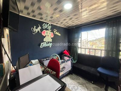 Casa de 5 alcobas en venta en El Recodo Republica De Canada, Bogotá, 241 m² · foto 20 de 20