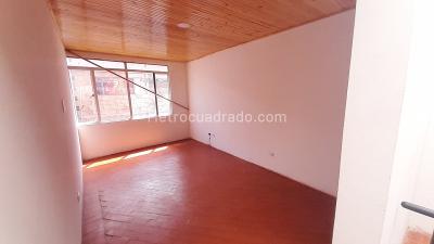 Casa en venta en Bellavista, Bogotá · foto 3 de 13