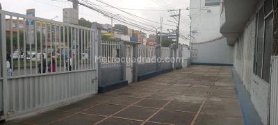 Casa de 5 alcobas en venta en Carvajal, Bogotá, 756 m² · foto 2 de 20