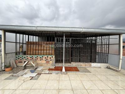 Casa de 5 alcobas en venta en Quiroga Sur, Bogotá, 200 m² · foto 12 de 19
