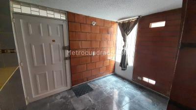 Apartamento de 2 alcobas en venta en Hogares, Soacha, 33 m² · foto 4 de 9