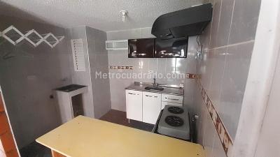 Apartamento de 2 alcobas en venta en Hogares, Soacha, 33 m² · foto 8 de 9