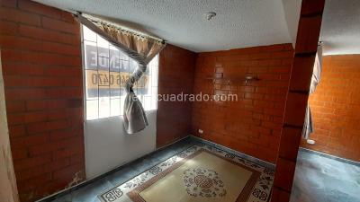 Apartamento de 2 alcobas en venta en Hogares, Soacha, 33 m² · foto 9 de 9