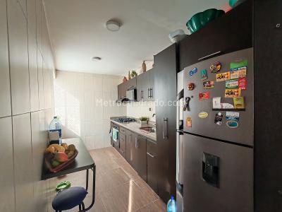 Casa de 5 alcobas en venta en 20 De Julio, Bogotá, 277 m² · foto 6 de 20