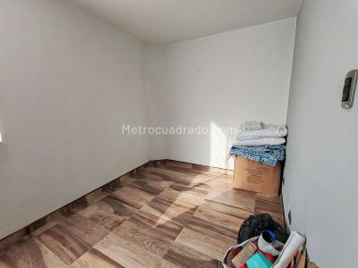 Casa de 5 alcobas en venta en 20 De Julio, Bogotá, 277 m² · foto 13 de 20