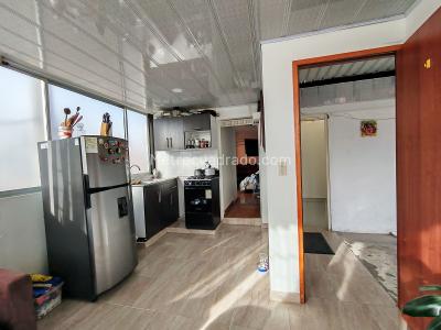 Casa de 5 alcobas en venta en 20 De Julio, Bogotá, 277 m² · foto 16 de 20