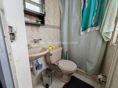 Casa de 5 alcobas en venta en 20 De Julio, Bogotá, 277 m² · foto 18 de 20