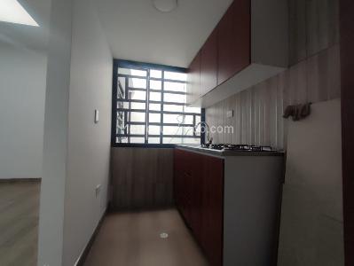 Casa de 5 alcobas en venta en El Recuerdo, Bogotá, 218 m² · foto 15 de 19