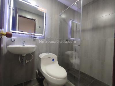 Casa de 5 alcobas en venta en El Recuerdo, Bogotá, 218 m² · foto 19 de 19