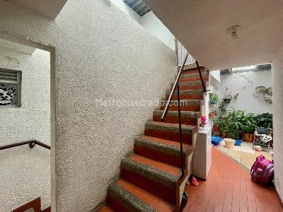 Casa de 5 alcobas en venta en La Paz, Bogotá, 324 m² · foto 4 de 20