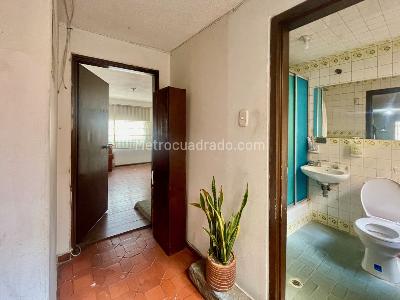 Casa de 5 alcobas en venta en La Paz, Bogotá, 324 m² · foto 17 de 20