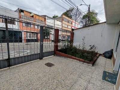 Casa de 5 alcobas en venta en Remanso, Bogotá, 238 m² · foto 3 de 20