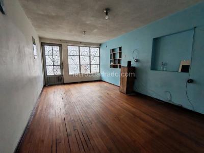 Casa de 5 alcobas en venta en Remanso, Bogotá, 238 m² · foto 9 de 20