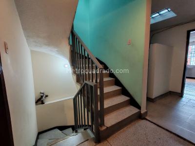 Casa de 5 alcobas en venta en Remanso, Bogotá, 238 m² · foto 12 de 20